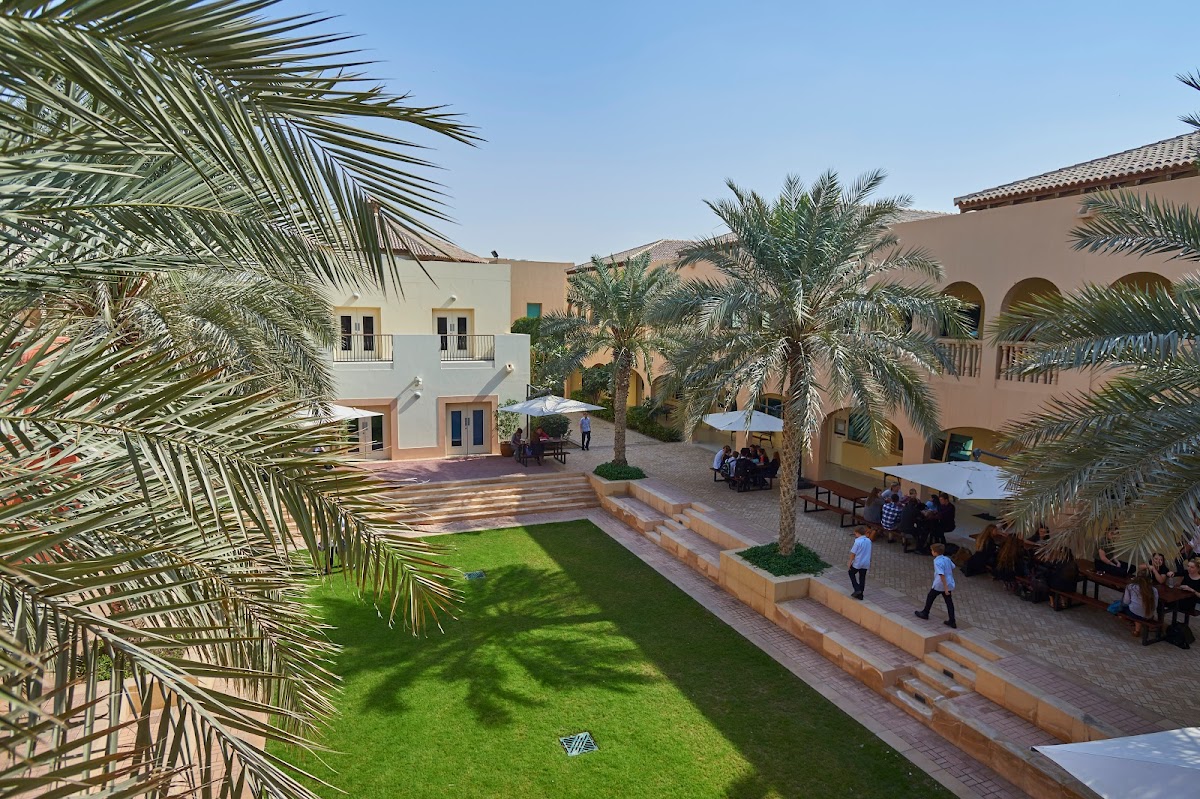 Jumeirah English Speaking School (Br)
